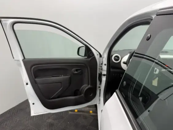 RENAULT TWINGO III - voiture d'occasion - Photo 18
