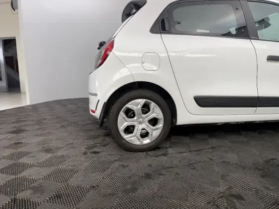 RENAULT TWINGO III - voiture d'occasion - Photo 24