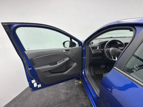 RENAULT CLIO V - voiture d'occasion - Photo 17