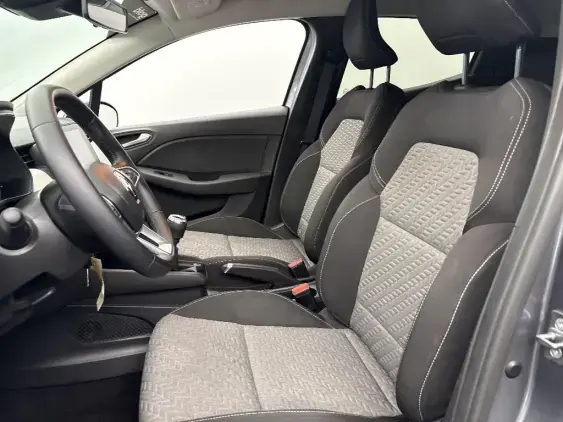 RENAULT CLIO V - voiture d'occasion - Photo 18