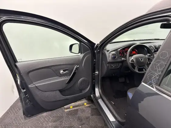 DACIA SANDERO II - voiture d'occasion - Photo 19