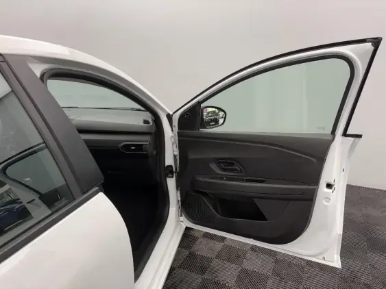 DACIA SANDERO III - voiture d'occasion - Photo 19