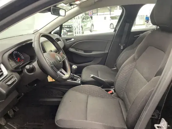 RENAULT CLIO V - voiture d'occasion - Photo 18