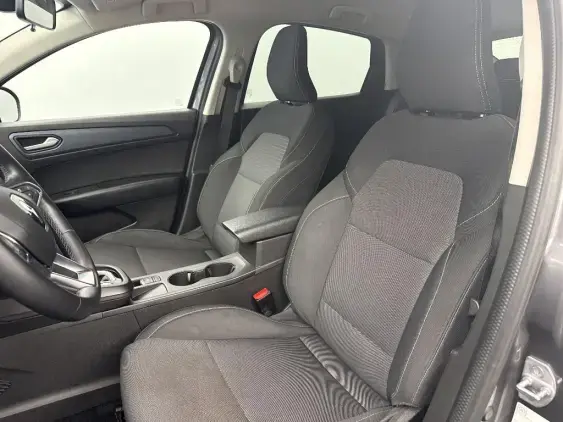 RENAULT ARKANA - voiture d'occasion - Photo 18
