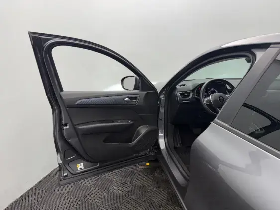 RENAULT ARKANA - voiture d'occasion - Photo 19