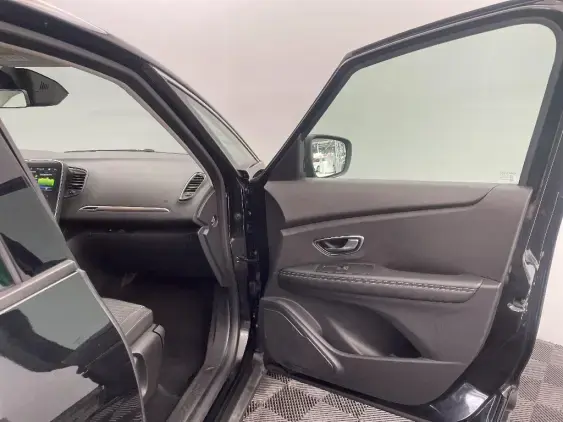 RENAULT GRAND SCENIC IV - voiture d'occasion - Photo 20