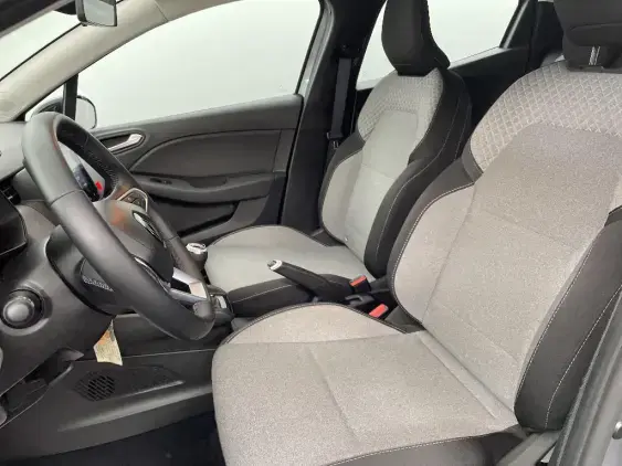 RENAULT CLIO V - voiture d'occasion - Photo 18