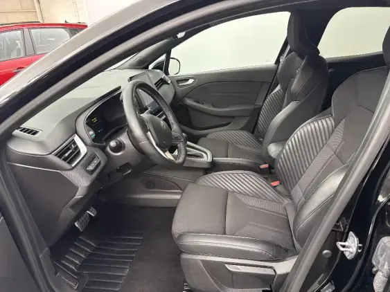 RENAULT CLIO V - voiture d'occasion - Photo 18