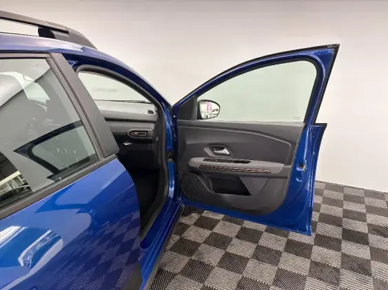 DACIA SANDERO III - voiture d'occasion - Photo 20