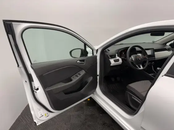 RENAULT CLIO V - voiture d'occasion - Photo 19