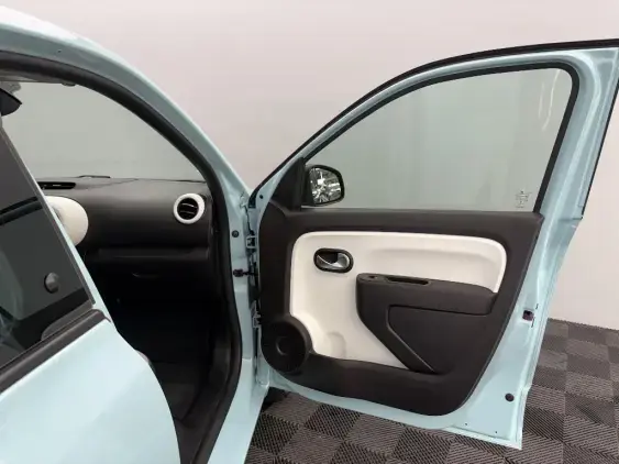RENAULT TWINGO ELECTRIQUE III - voiture d'occasion - Photo 18