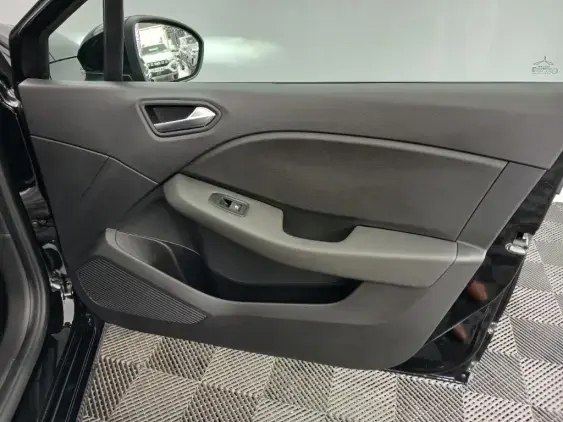 RENAULT CLIO V - voiture d'occasion - Photo 19
