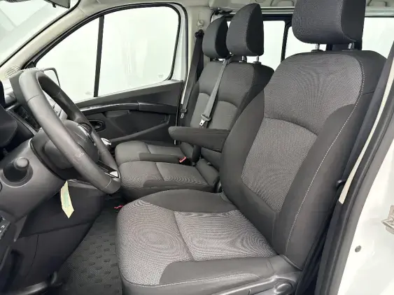 RENAULT TRAFIC III - voiture d'occasion - Photo 16
