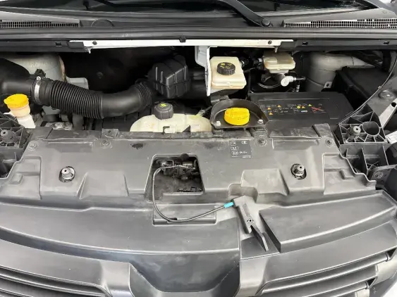RENAULT TRAFIC III - voiture d'occasion - Photo 19