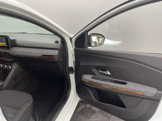 DACIA SANDERO III - voiture d'occasion - Photo 20