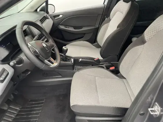 RENAULT CLIO V - voiture d'occasion - Photo 18