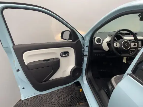 RENAULT TWINGO ELECTRIQUE III - voiture d'occasion - Photo 19