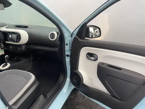 RENAULT TWINGO ELECTRIQUE III - voiture d'occasion - Photo 20