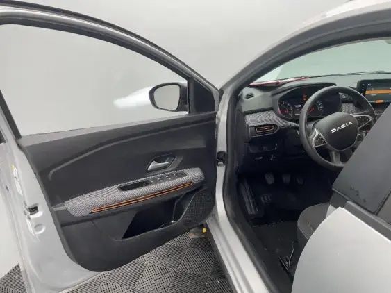 DACIA SANDERO III - voiture d'occasion - Photo 19