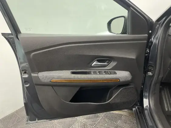 DACIA SANDERO III - voiture d'occasion - Photo 19