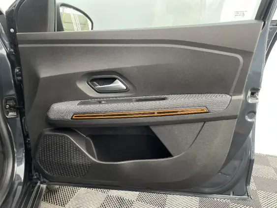 DACIA SANDERO III - voiture d'occasion - Photo 20
