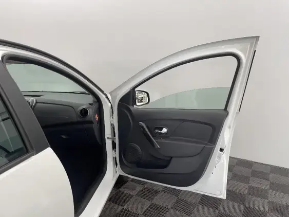 DACIA SANDERO II - voiture d'occasion - Photo 18