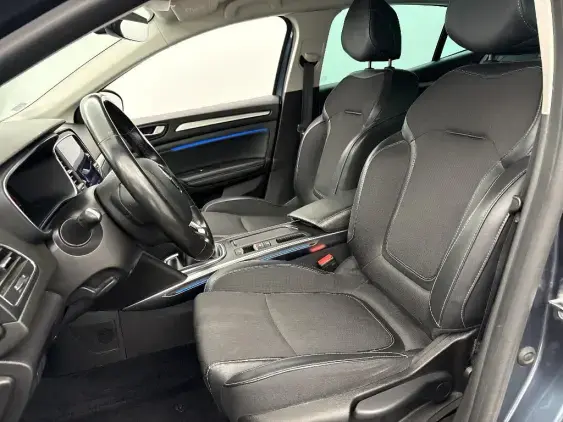 RENAULT MEGANE IV - voiture d'occasion - Photo 18
