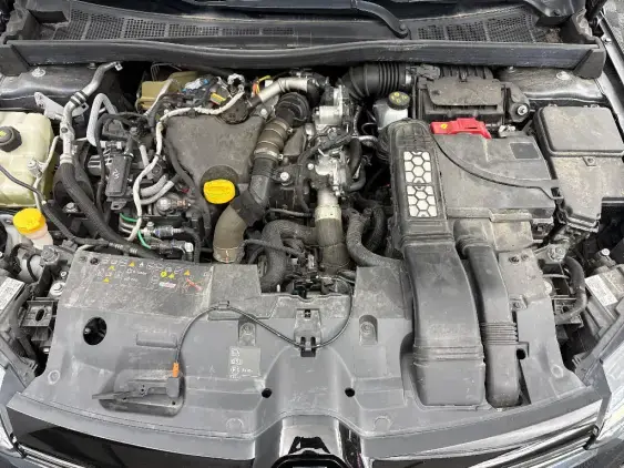 RENAULT MEGANE IV - voiture d'occasion - Photo 21