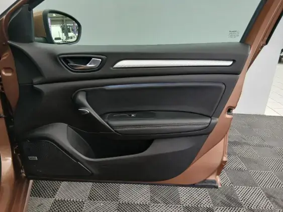 RENAULT MEGANE IV - voiture d'occasion - Photo 18