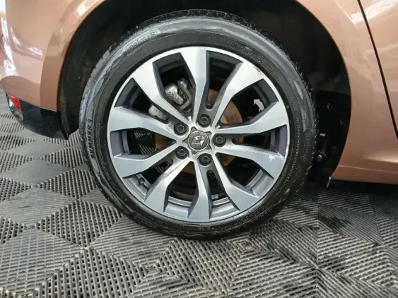 RENAULT MEGANE IV - voiture d'occasion - Photo 23