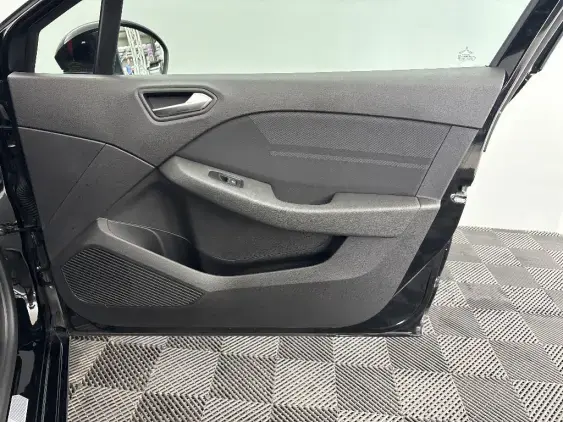 RENAULT CLIO V - voiture d'occasion - Photo 20