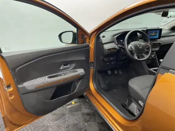 DACIA SANDERO III - voiture d'occasion - Photo 18