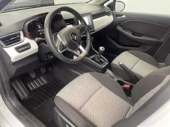 RENAULT CLIO V - voiture d'occasion - Photo 18