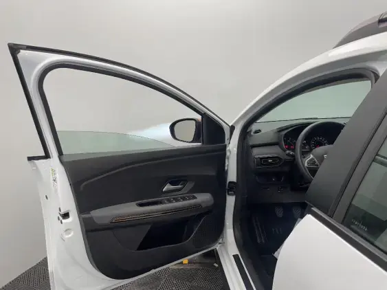 DACIA SANDERO III - voiture d'occasion - Photo 18
