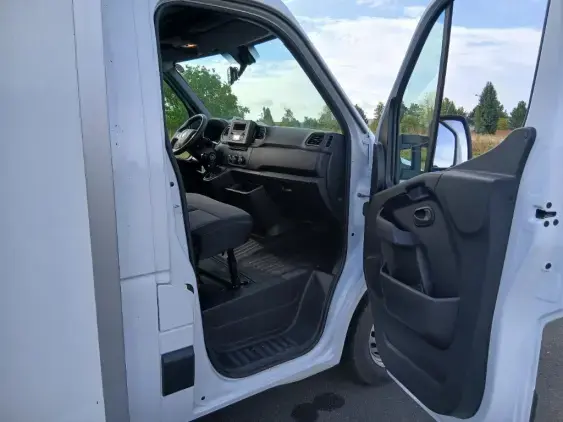 RENAULT MASTER III - voiture d'occasion - Photo 20