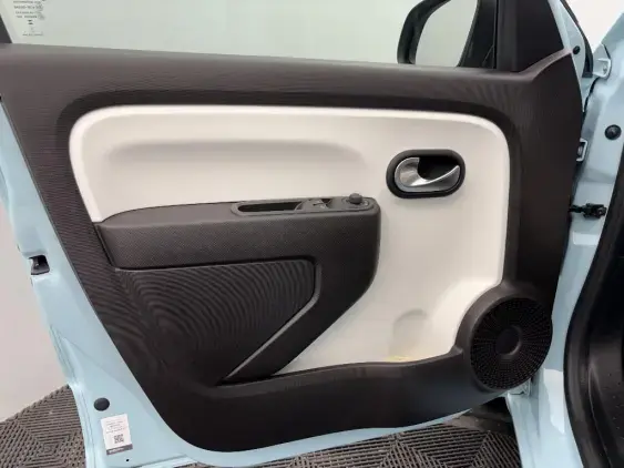 RENAULT TWINGO III - voiture d'occasion - Photo 17