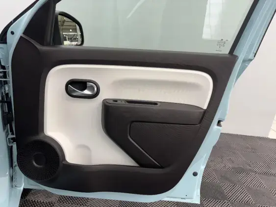 RENAULT TWINGO III - voiture d'occasion - Photo 18