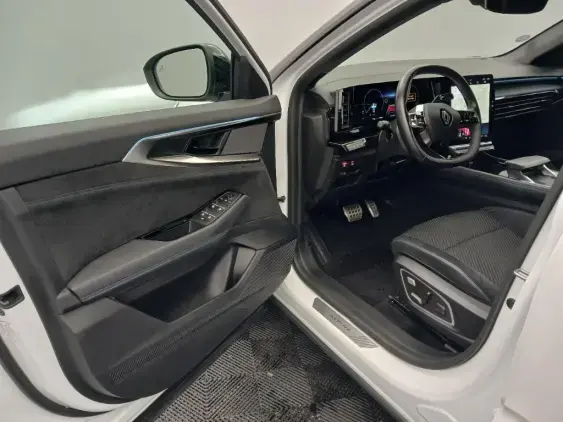 RENAULT AUSTRAL - voiture d'occasion - Photo 19