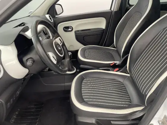 RENAULT TWINGO III - voiture d'occasion - Photo 17