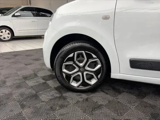 RENAULT TWINGO III - voiture d'occasion - Photo 23