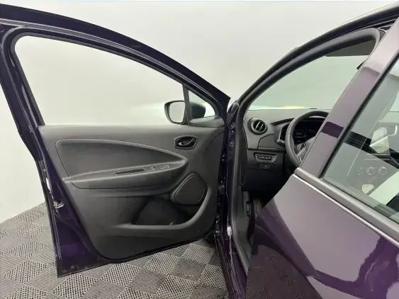 RENAULT ZOE - voiture d'occasion - Photo 19