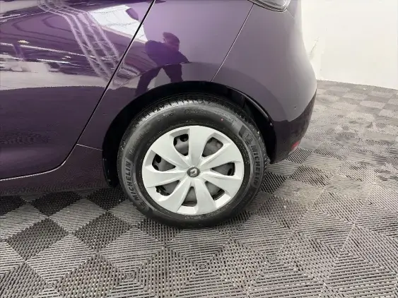 RENAULT ZOE - voiture d'occasion - Photo 24