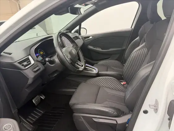 RENAULT CLIO V - voiture d'occasion - Photo 18