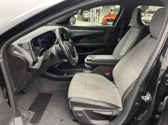 RENAULT MEGANE V - voiture d'occasion - Photo 18