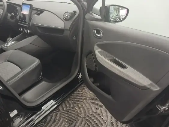 RENAULT ZOE - voiture d'occasion - Photo 20