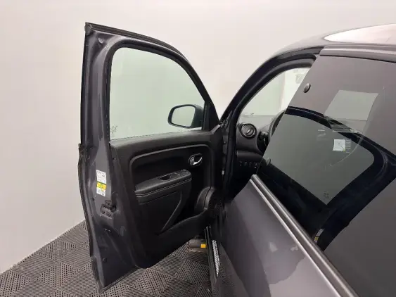 RENAULT TWINGO III - voiture d'occasion - Photo 18