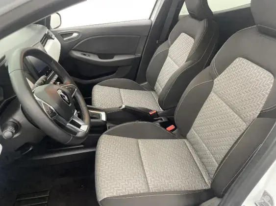 RENAULT CLIO V - voiture d'occasion - Photo 18