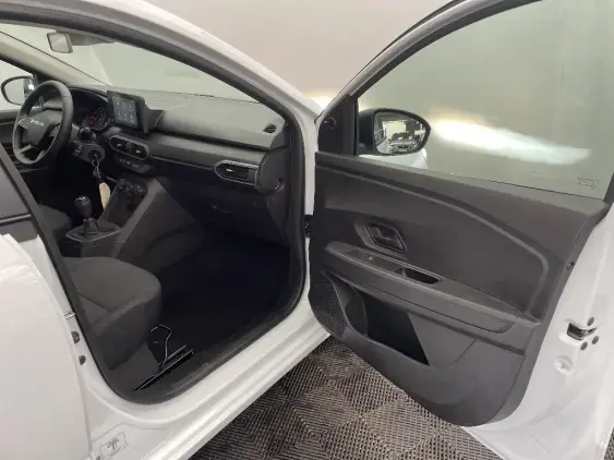 DACIA SANDERO III - voiture d'occasion - Photo 20