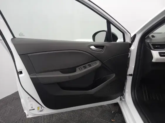 RENAULT CLIO V - voiture d'occasion - Photo 18