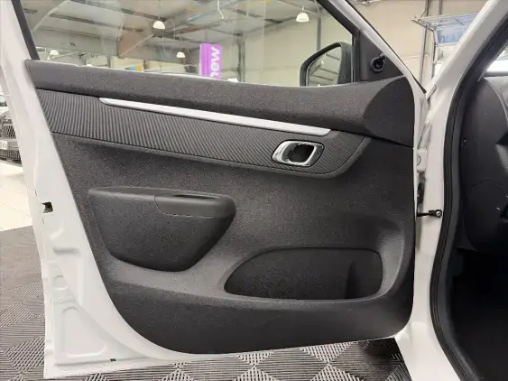 DACIA SPRING - voiture d'occasion - Photo 17
